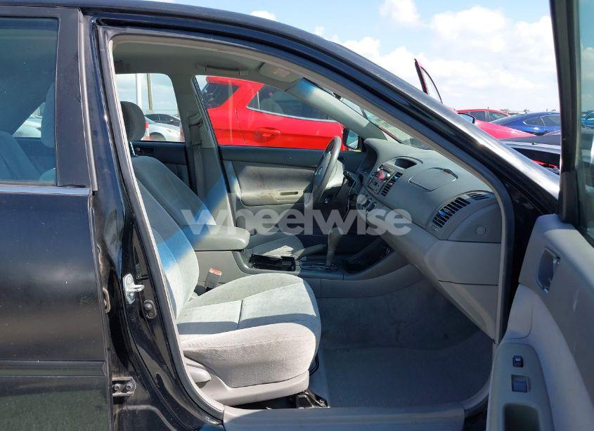 Photo 5 of 2003 Toyota Camry LE V6 (VIN 4T1BF32K03U059226)