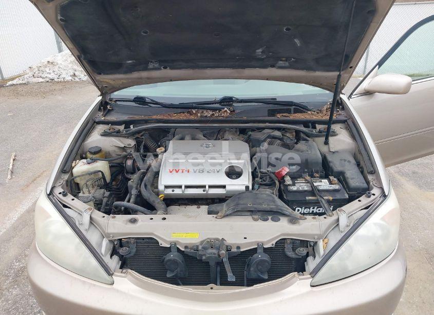 Photo 10 of 2003 Toyota Camry LE V6 (VIN 4T1BF32K03U565154)