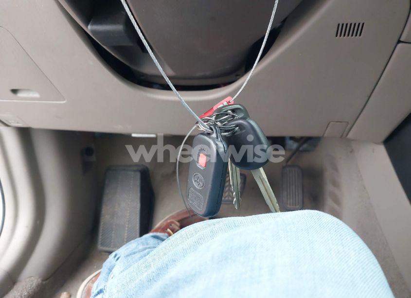 Photo 11 of 2003 Toyota Camry LE V6 (VIN 4T1BF32K03U565154)