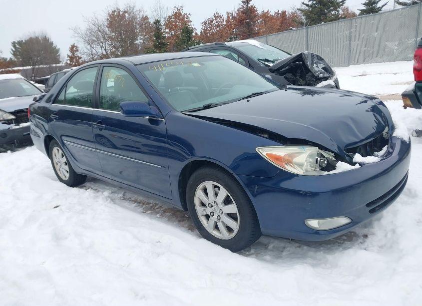 2004 Toyota Camry XLE V6 (VIN 4T1BF32K04U080045) main photo