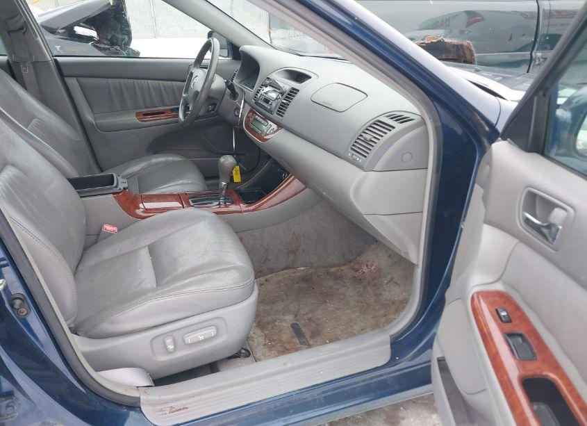 Photo 5 of 2004 Toyota Camry XLE V6 (VIN 4T1BF32K04U080045)