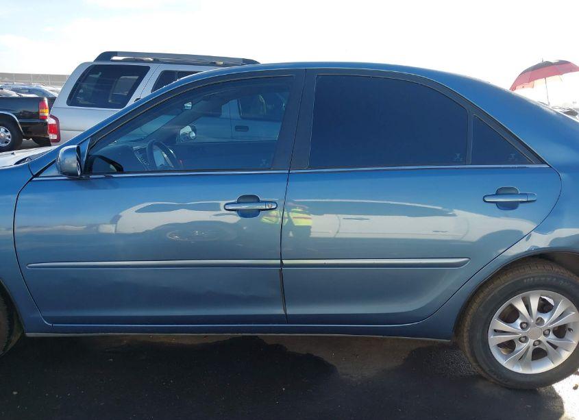 Photo 14 of 2004 Toyota Camry LE V6 (VIN 4T1BF32K04U582070)