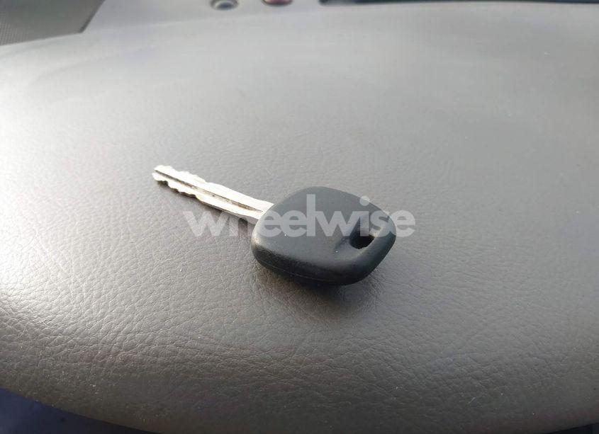Photo 11 of 2005 Toyota Camry XLE V6 (VIN 4T1BF32K05U105382)