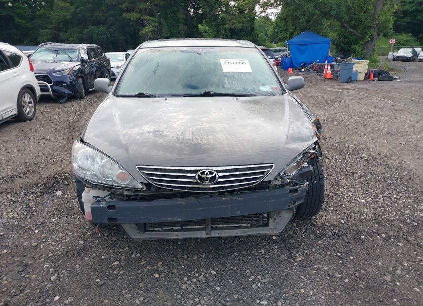Photo 6 of 2005 Toyota Camry LE V6 (VIN 4T1BF32K05U590509)