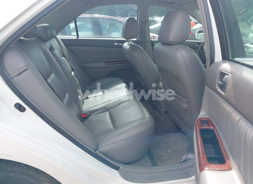 Photo 8 of 2005 Toyota Camry XLE V6 (VIN 4T1BF32K05U608510)