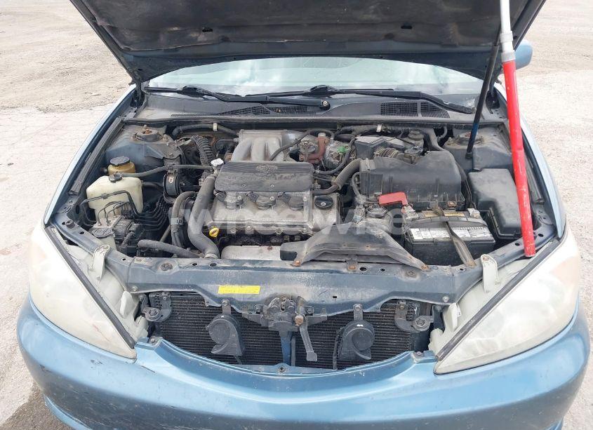 Photo 10 of 2002 Toyota Camry XLE V6 (VIN 4T1BF32K12U522103)