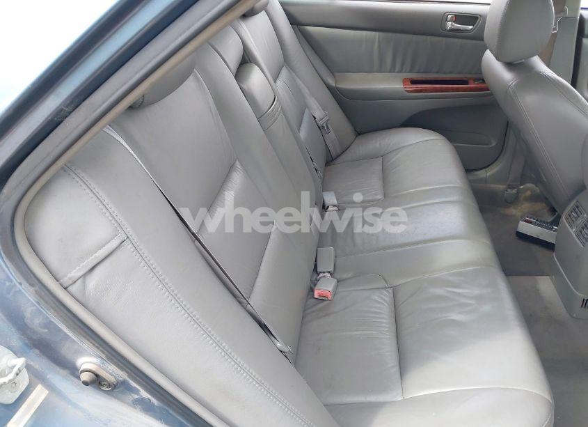 Photo 8 of 2002 Toyota Camry XLE V6 (VIN 4T1BF32K12U522103)