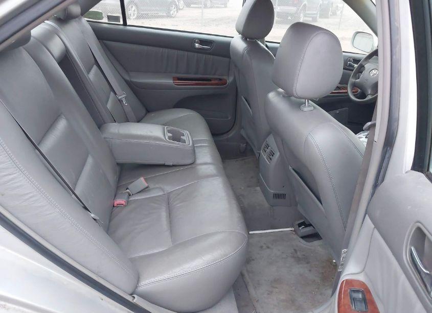 Photo 8 of 2002 Toyota Camry XLE V6 (VIN 4T1BF32K12U529794)