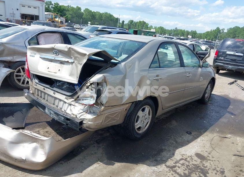 Photo 4 of 2003 Toyota Camry LE V6 (VIN 4T1BF32K13U050759)