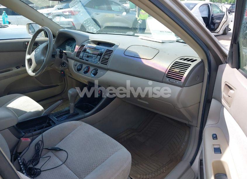 Photo 5 of 2003 Toyota Camry LE V6 (VIN 4T1BF32K13U050759)