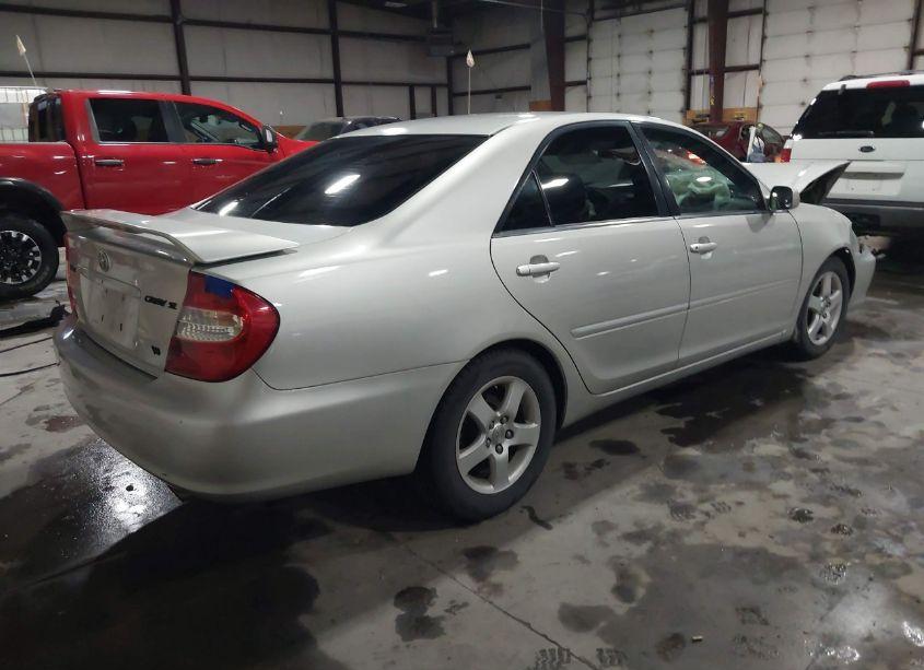 Photo 4 of 2003 Toyota Camry SE V6 (VIN 4T1BF32K13U562375)