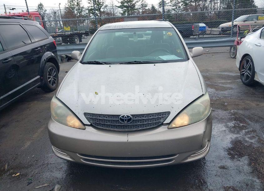 Photo 12 of 2004 Toyota Camry LE V6 (VIN 4T1BF32K14U066784)