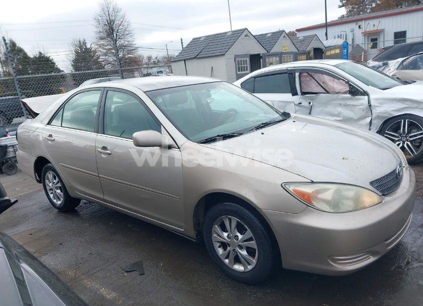 Photo 13 of 2004 Toyota Camry LE V6 (VIN 4T1BF32K14U066784)