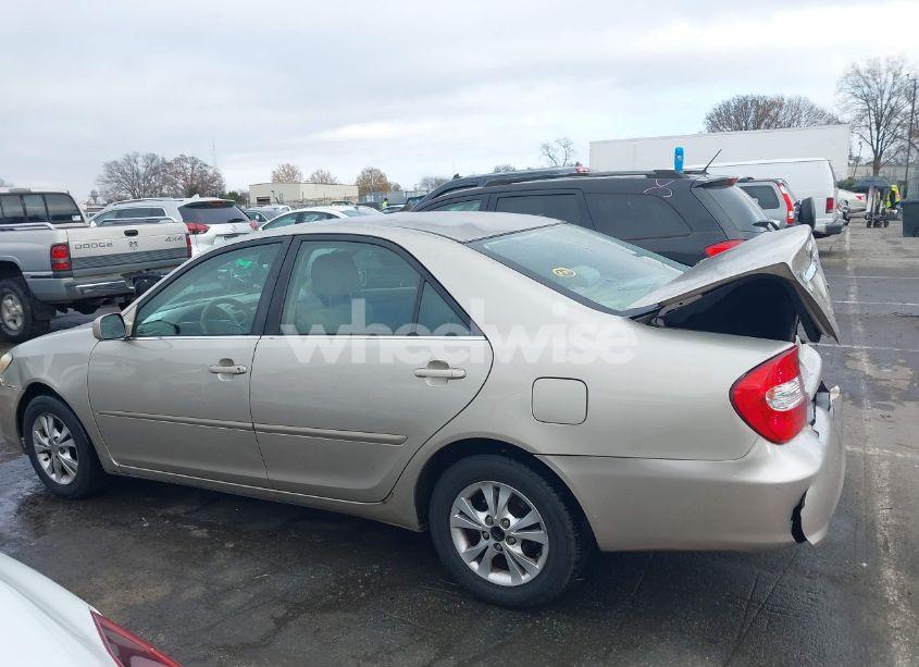 Photo 14 of 2004 Toyota Camry LE V6 (VIN 4T1BF32K14U066784)