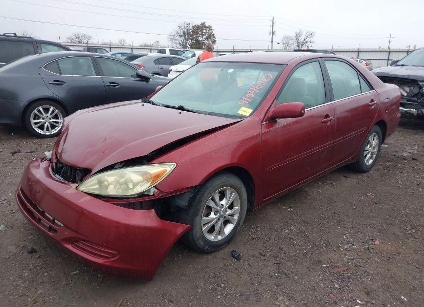 Photo 2 of 2004 Toyota Camry LE V6 (VIN 4T1BF32K14U072083)