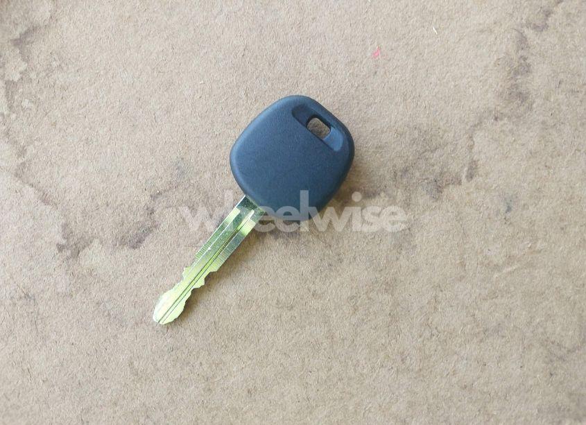 Photo 11 of 2005 Toyota Camry LE V6 (VIN 4T1BF32K15U096143)