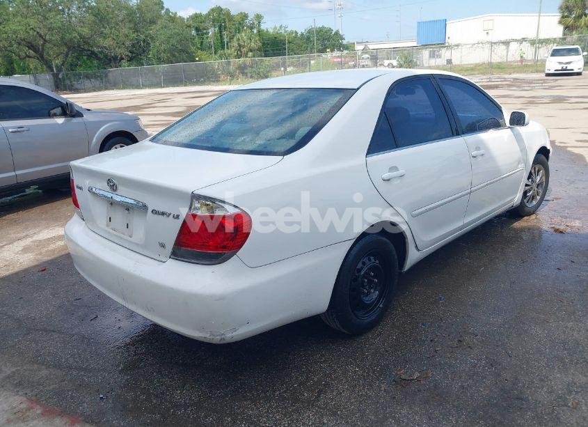 Photo 4 of 2005 Toyota Camry LE V6 (VIN 4T1BF32K15U096143)
