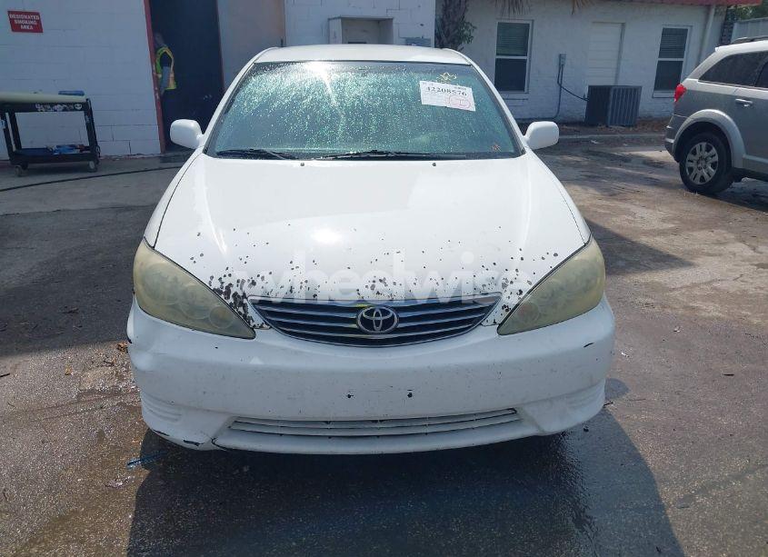 Photo 6 of 2005 Toyota Camry LE V6 (VIN 4T1BF32K15U096143)