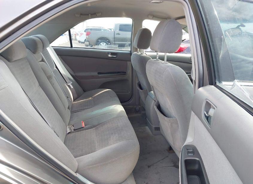 Photo 8 of 2005 Toyota Camry LE V6 (VIN 4T1BF32K15U602733)