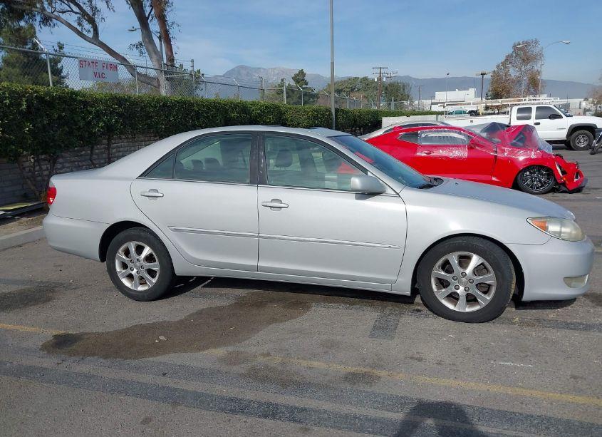 Photo 13 of 2005 Toyota Camry XLE V6 (VIN 4T1BF32K15U619161)