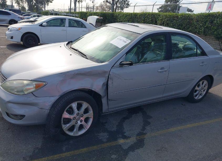 Photo 6 of 2005 Toyota Camry XLE V6 (VIN 4T1BF32K15U619161)