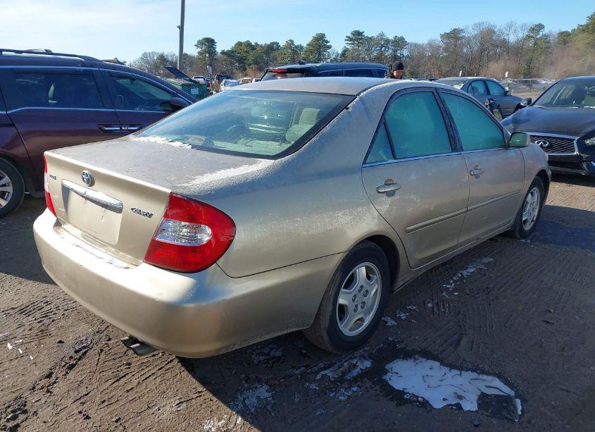 Photo 4 of 2002 Toyota Camry LE V6 (VIN 4T1BF32K22U027456)