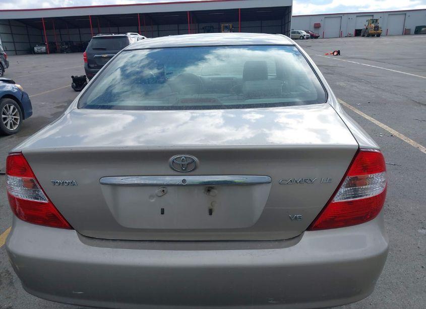 Photo 16 of 2002 Toyota Camry LE V6 (VIN 4T1BF32K22U541078)
