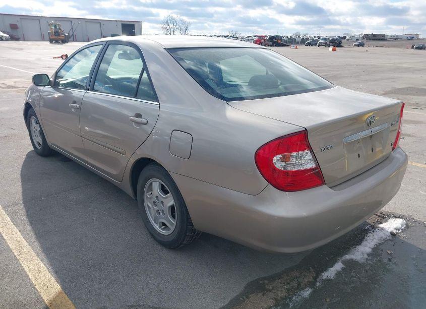 Photo 3 of 2002 Toyota Camry LE V6 (VIN 4T1BF32K22U541078)