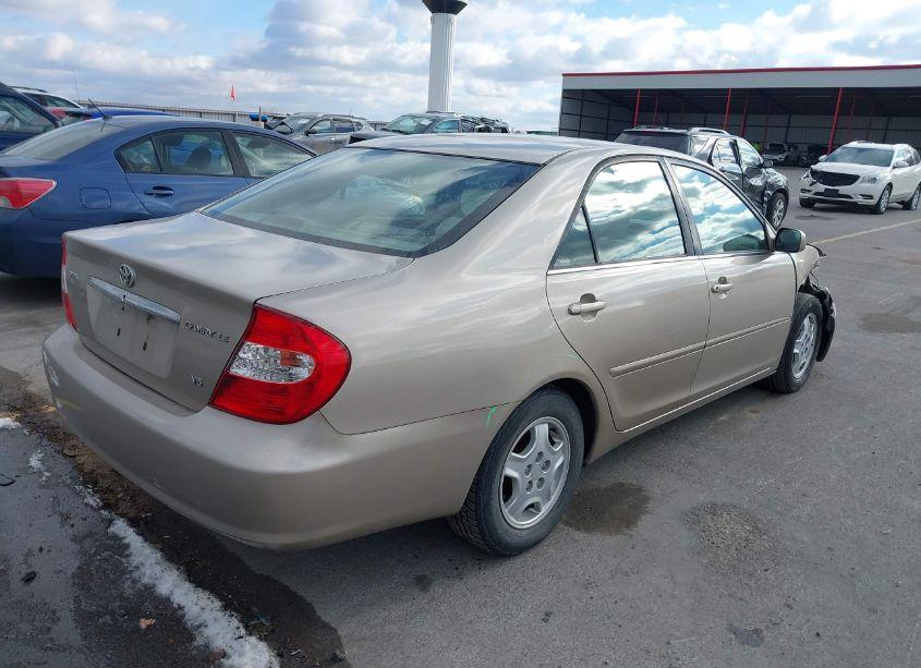Photo 4 of 2002 Toyota Camry LE V6 (VIN 4T1BF32K22U541078)