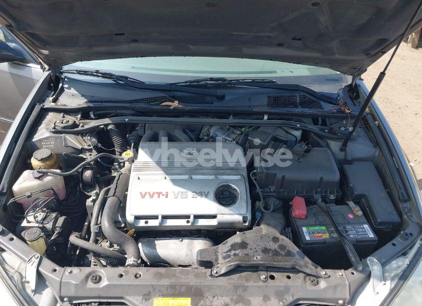 Photo 10 of 2003 Toyota Camry XLE V6 (VIN 4T1BF32K23U553846)