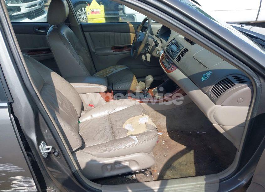 Photo 5 of 2003 Toyota Camry XLE V6 (VIN 4T1BF32K23U553846)