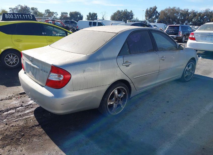 Photo 4 of 2003 Toyota Camry LE V6 (VIN 4T1BF32K23U563230)