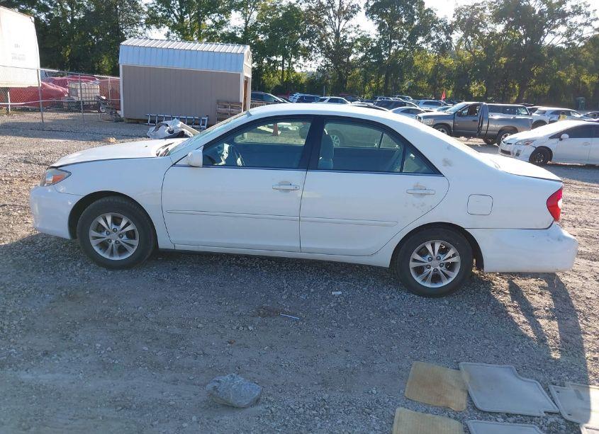 Photo 14 of 2004 Toyota Camry LE V6 (VIN 4T1BF32K24U067507)