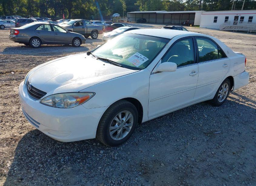 Photo 2 of 2004 Toyota Camry LE V6 (VIN 4T1BF32K24U067507)