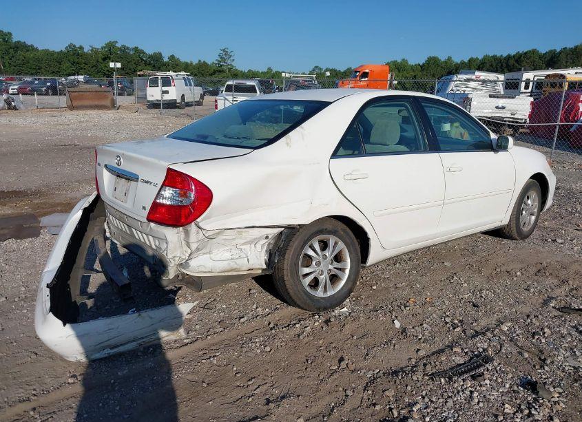 Photo 4 of 2004 Toyota Camry LE V6 (VIN 4T1BF32K24U067507)