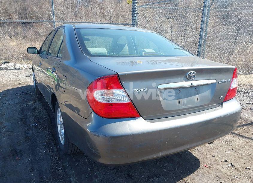 Photo 3 of 2004 Toyota Camry LE V6 (VIN 4T1BF32K24U574956)