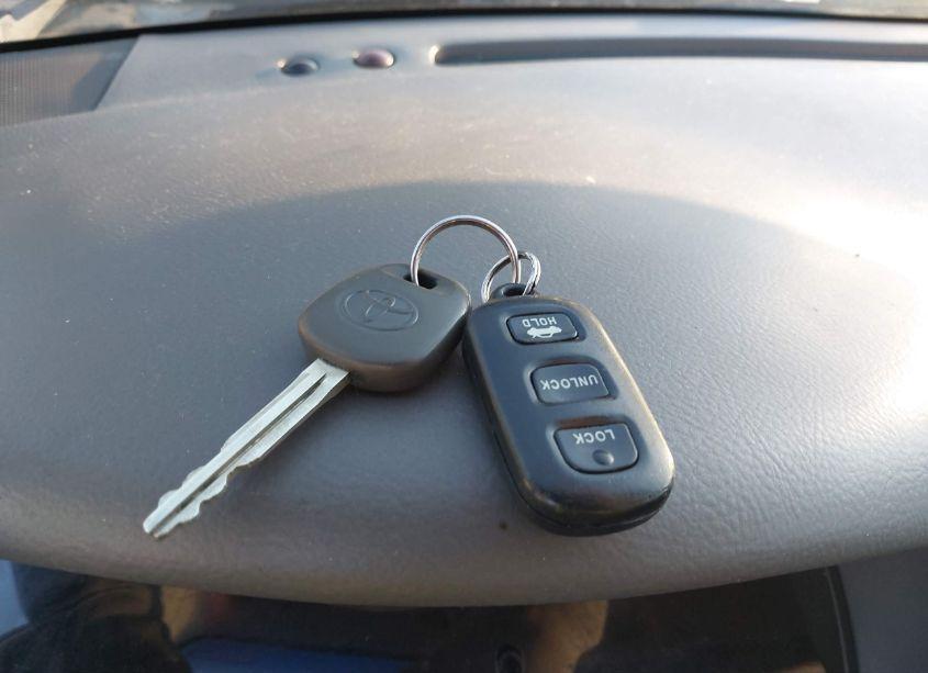 Photo 11 of 2005 Toyota Camry XLE V6 (VIN 4T1BF32K25U592097)