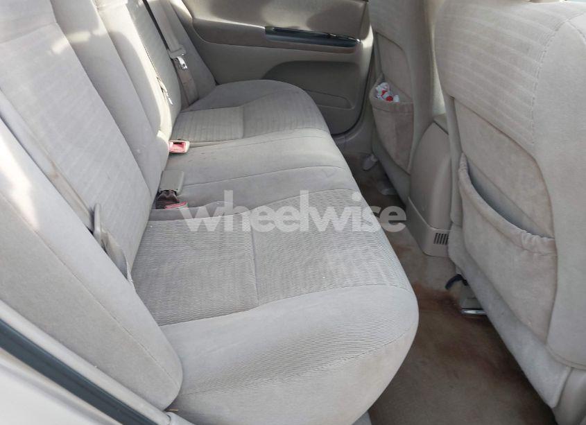 Photo 8 of 2005 Toyota Camry LE V6 (VIN 4T1BF32K25U603664)