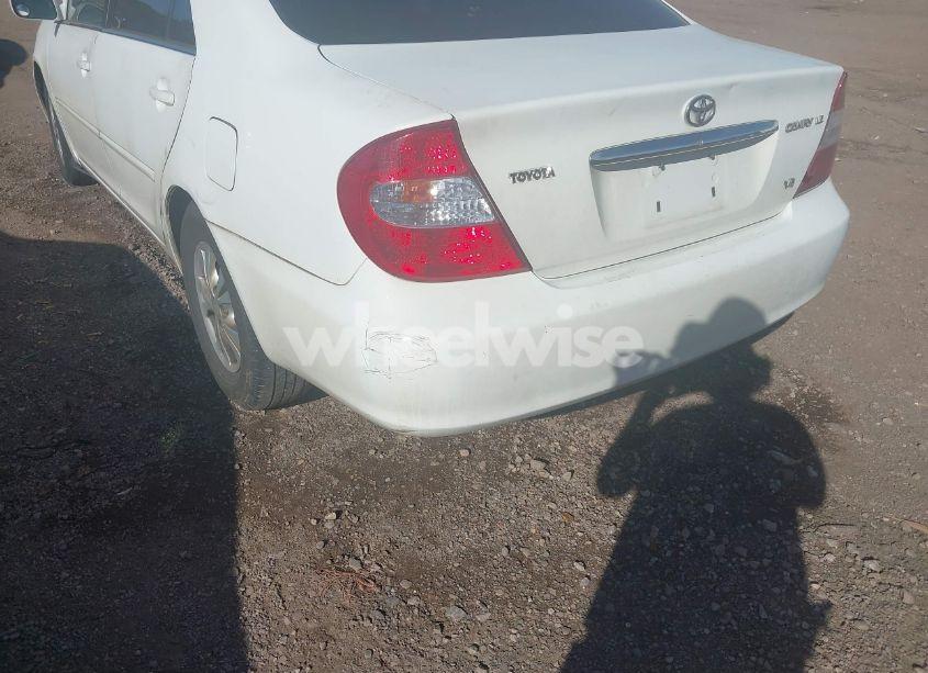 Photo 6 of 2004 Toyota Camry LE V6 (VIN 4T1BF32K34U075776)