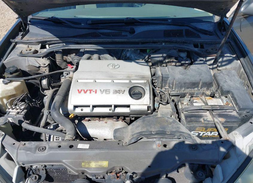 Photo 10 of 2005 Toyota Camry LE V6/XLE V6 (VIN 4T1BF32K354602958)