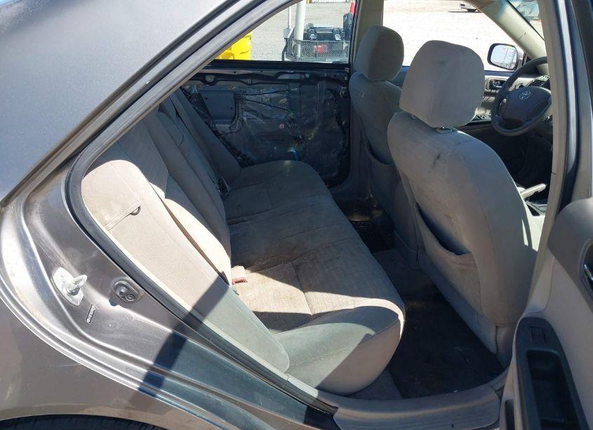 Photo 8 of 2005 Toyota Camry LE V6/XLE V6 (VIN 4T1BF32K354602958)
