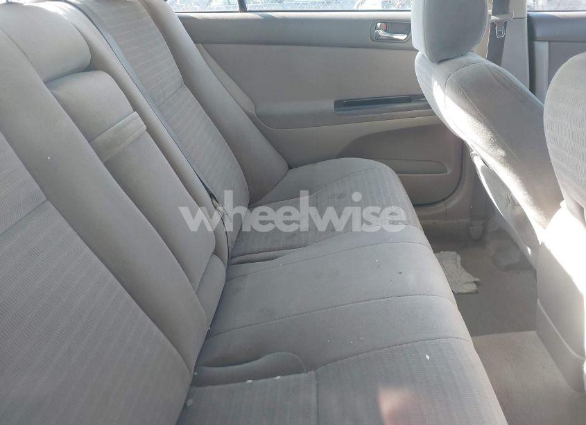 Photo 8 of 2005 Toyota Camry LE V6 (VIN 4T1BF32K35U107949)
