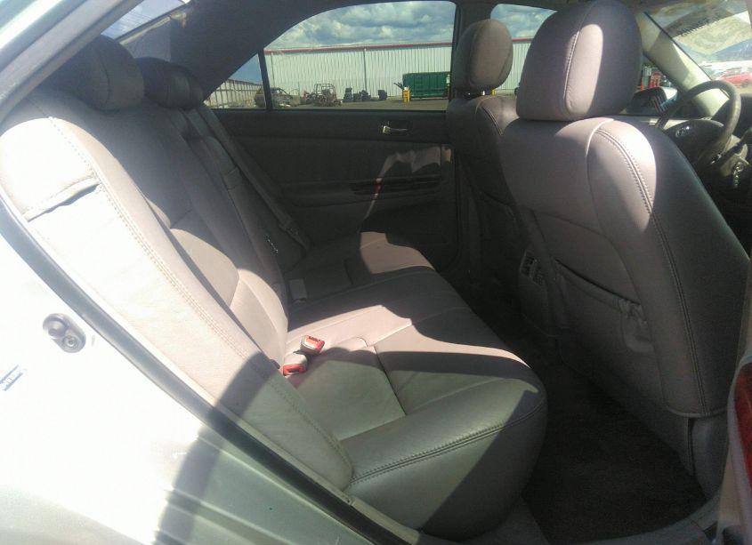 Photo 8 of 2005 Toyota Camry XLE V6 (VIN 4T1BF32K35U611580)