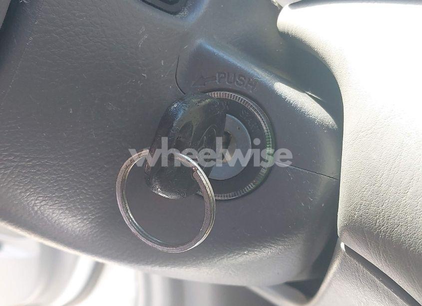Photo 11 of 2002 Toyota Camry LE V6 (VIN 4T1BF32K42U007564)