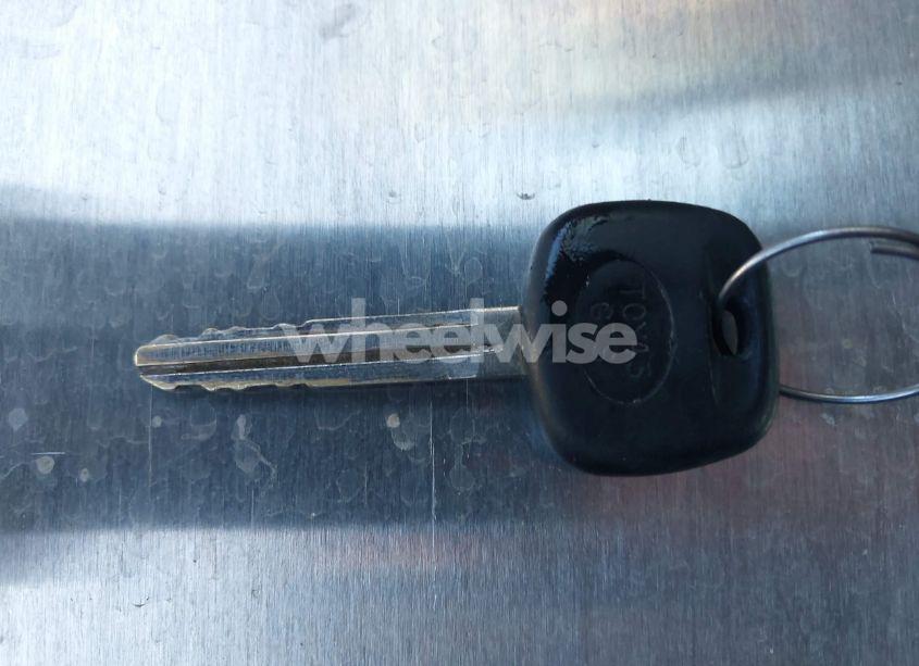 Photo 11 of 2003 Toyota Camry LE V6 (VIN 4T1BF32K43U044096)