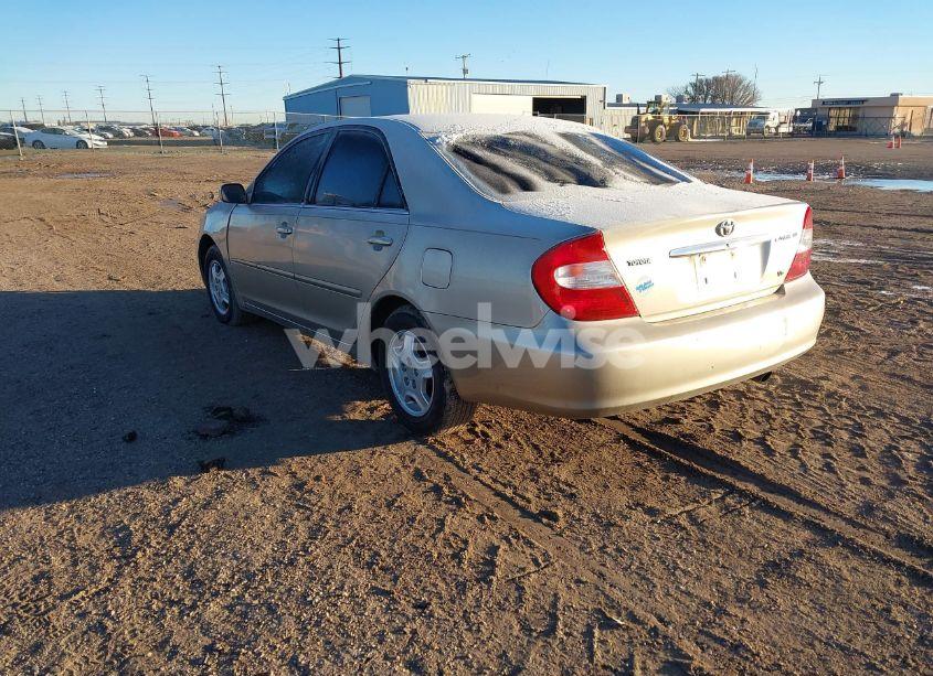 Photo 3 of 2003 Toyota Camry LE V6 (VIN 4T1BF32K43U044096)