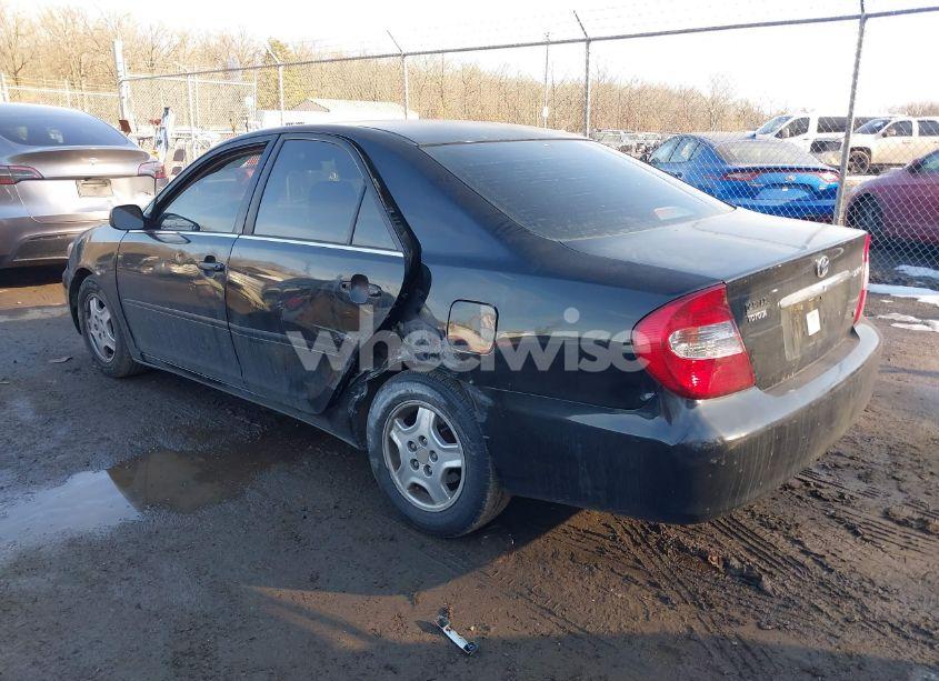 Photo 3 of 2003 Toyota Camry LE V6 (VIN 4T1BF32K43U049606)