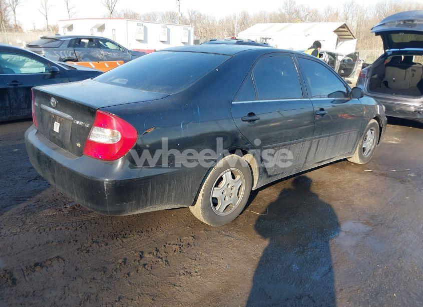 Photo 4 of 2003 Toyota Camry LE V6 (VIN 4T1BF32K43U049606)