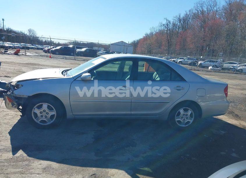 Photo 14 of 2003 Toyota Camry LE V6 (VIN 4T1BF32K43U558837)