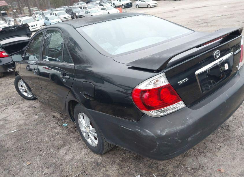 Photo 3 of 2004 Toyota Camry LE V6 (VIN 4T1BF32K44U074085)